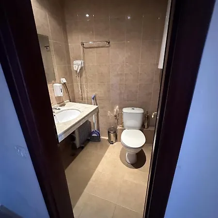 2 Bedroom Mountain View Apartament *